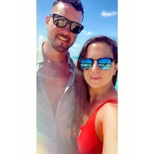 Meet your Posher, Abbey